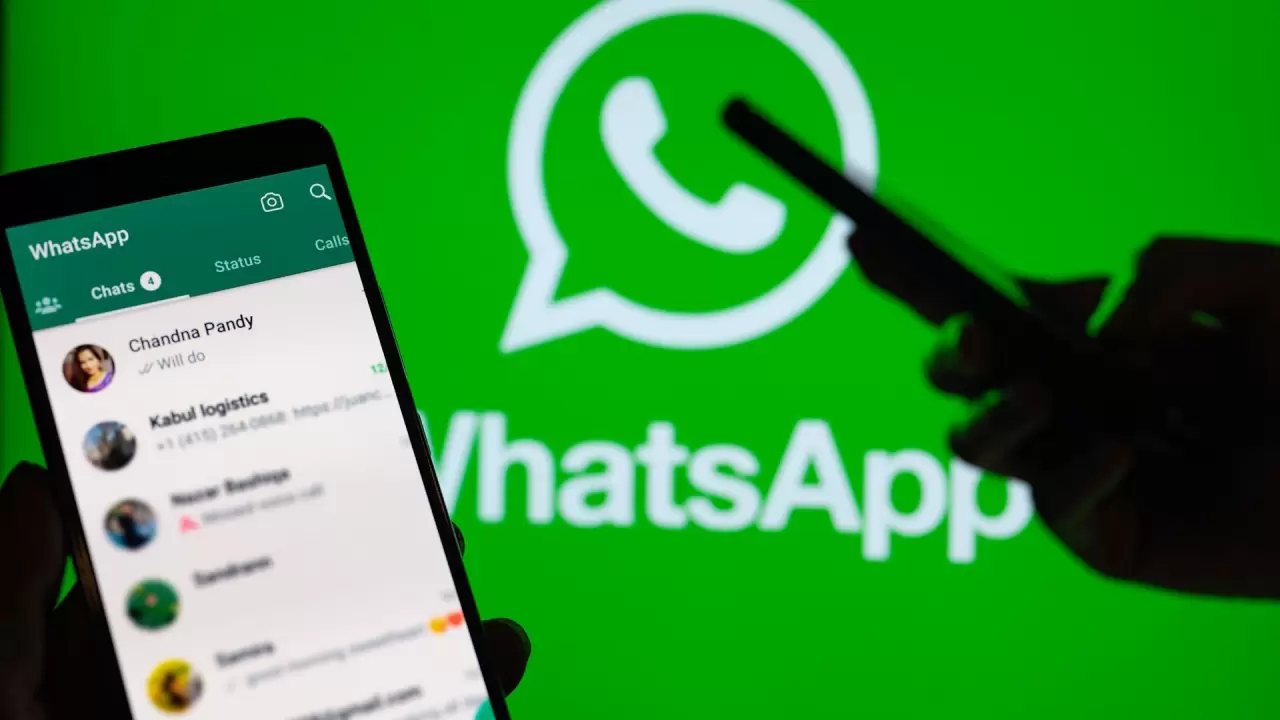 В приложении WhatsApp скоро будет доступен интегрированный чат-бот с искусственным интеллектом